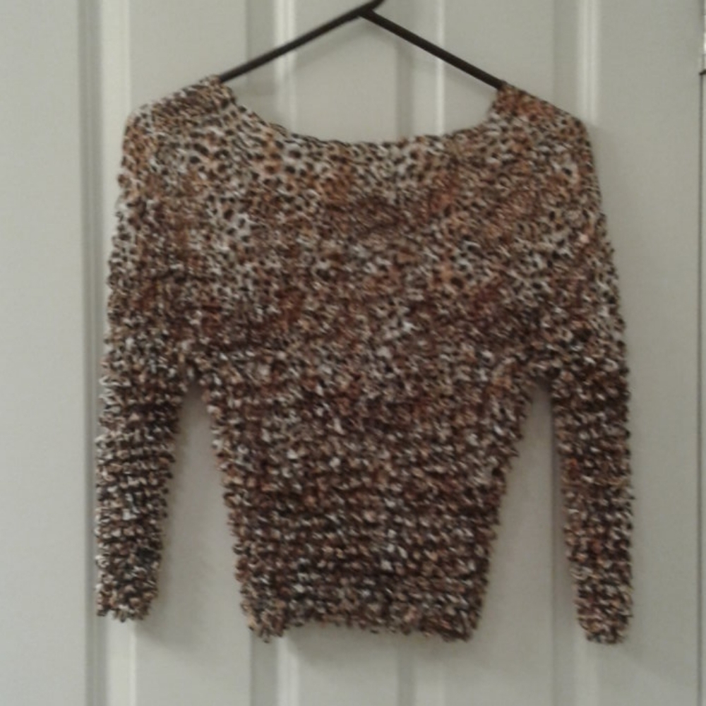 Leopard Top - Picture 2 of 3